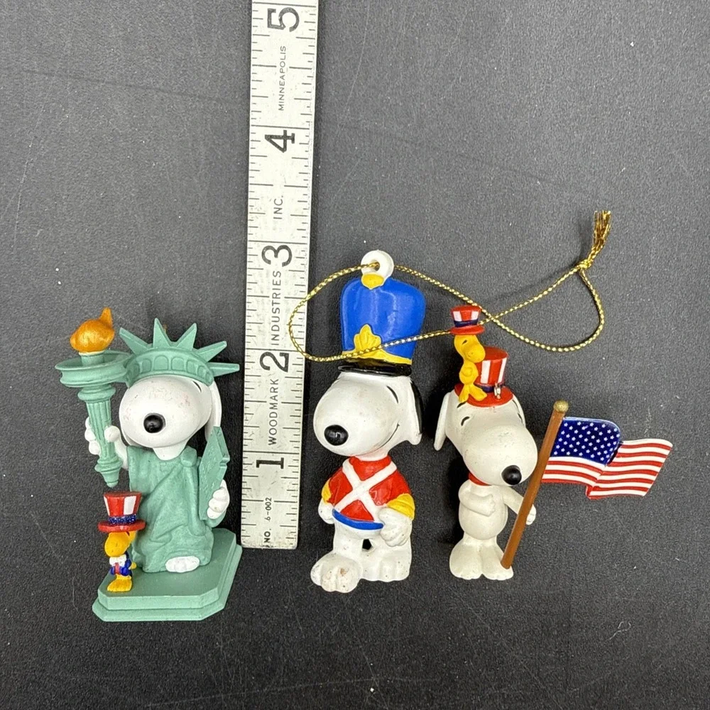Hallmark snoopy patriotic